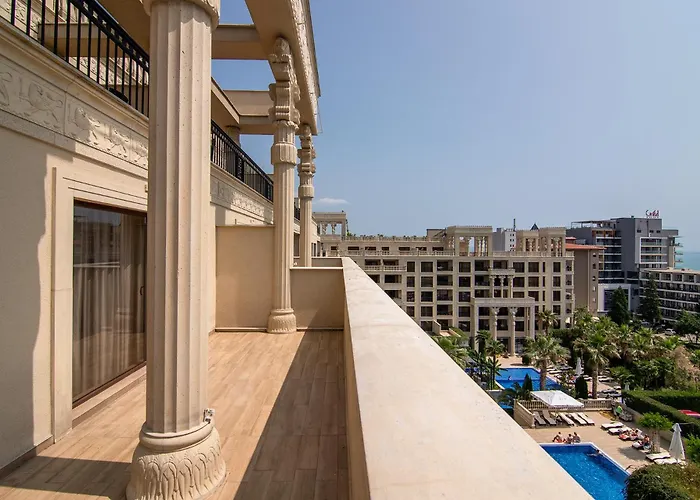 Argisht Partez 1br With Sea View And Pool Apartmán Varna