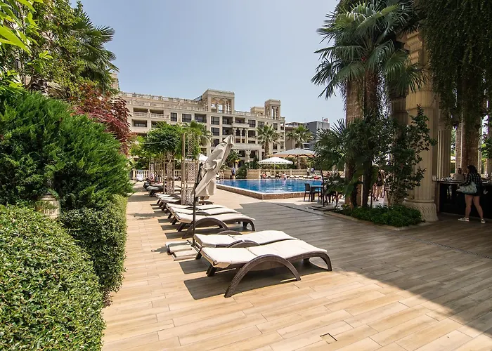 Argisht Partez 1br With Sea View And Pool Apartmán