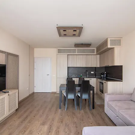 Apartment Argisht Partez 1br With Sea View And Pool Varna