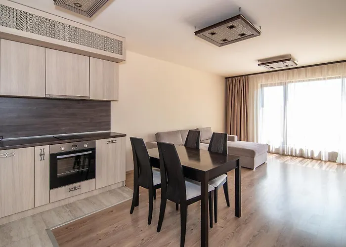 Argisht Partez 1br With Sea View And Pool Apartment